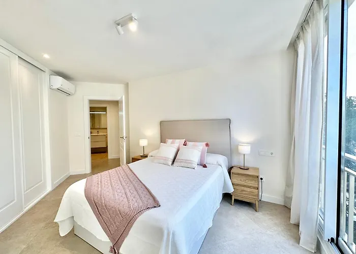 Lejlighed Newly Renovated In The Center Of - Eaw Homes *